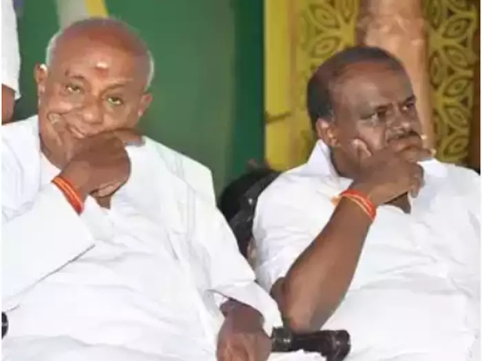 Revolt in Deve Gowda's party after joining hands with BJP